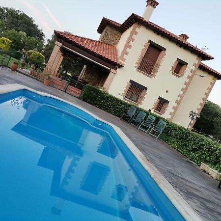 Casa Rural Suerte De Los Mozos Caces Exteriér fotografie